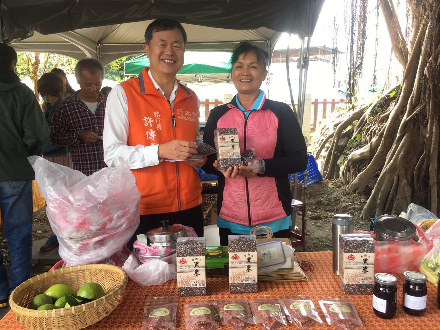 東服中心執行長許傳盛出席花蓮好事集協會舉辦七年滋養 好事集節.jpg