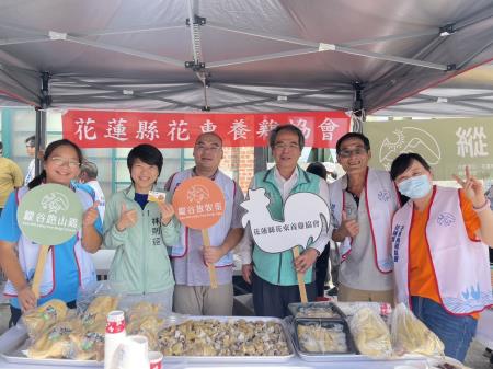 東服中心副執行長郭應義出席花蓮縣養豬協會2023國產健康豬肉推廣活動.jpg